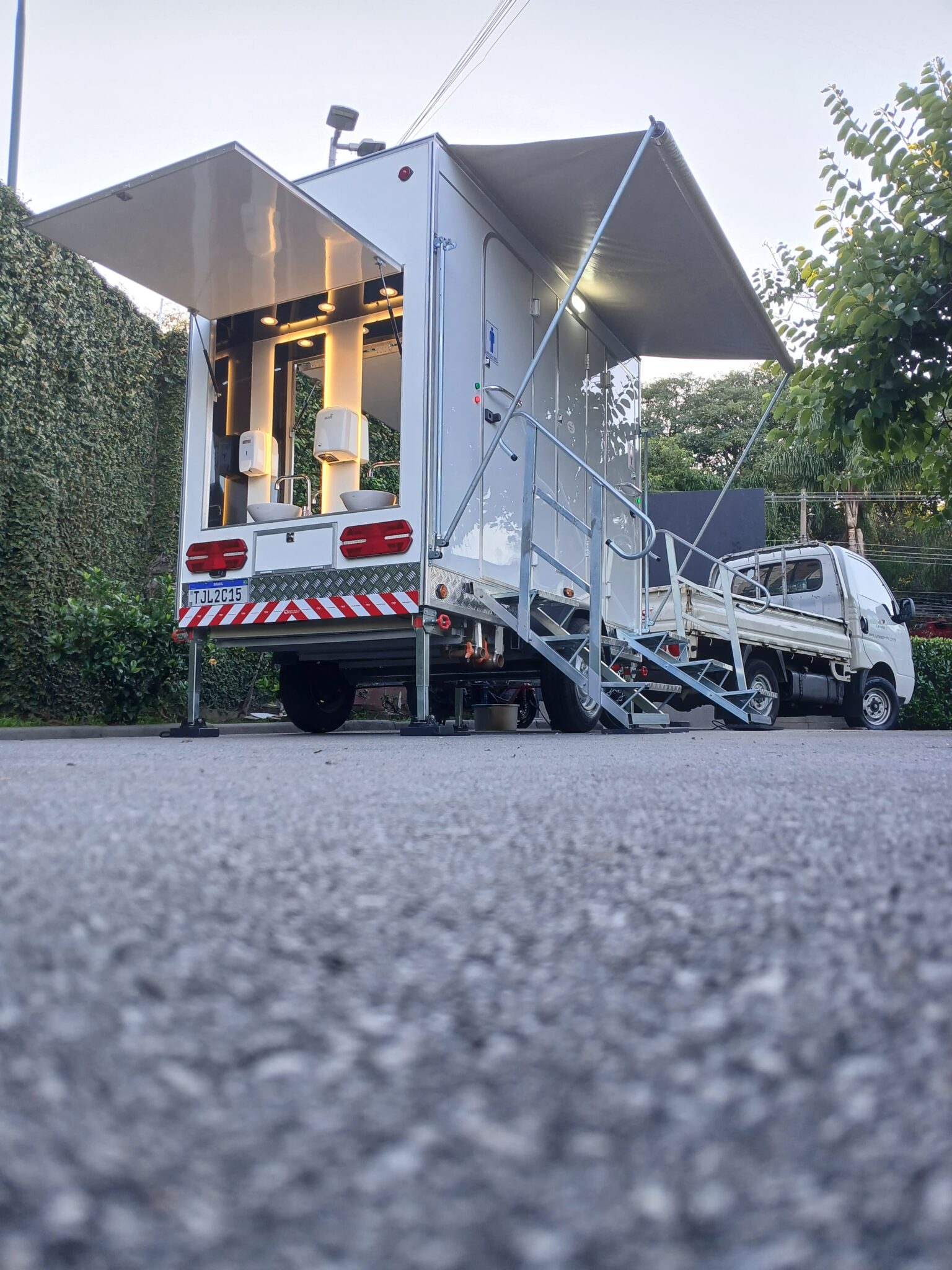 ece16305-0752-41fb-9c0f-c9216a21bd41(1)